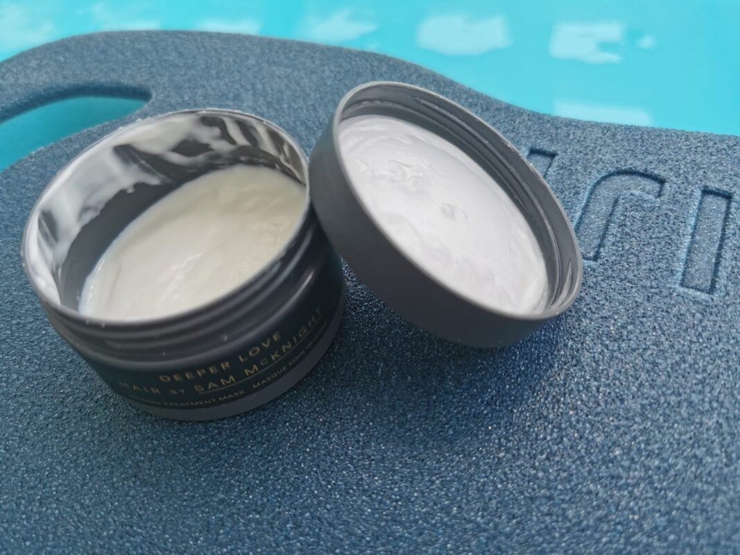 Oribe Gold Lust Nourishing Oil
Hair by Sam McKnight Deeper Love
Nashi Argan Beauty Treatment
Sun Bum Heat Protector
Aveda Thickening Tonic
Briogeo Superfoods
power-packed haircare